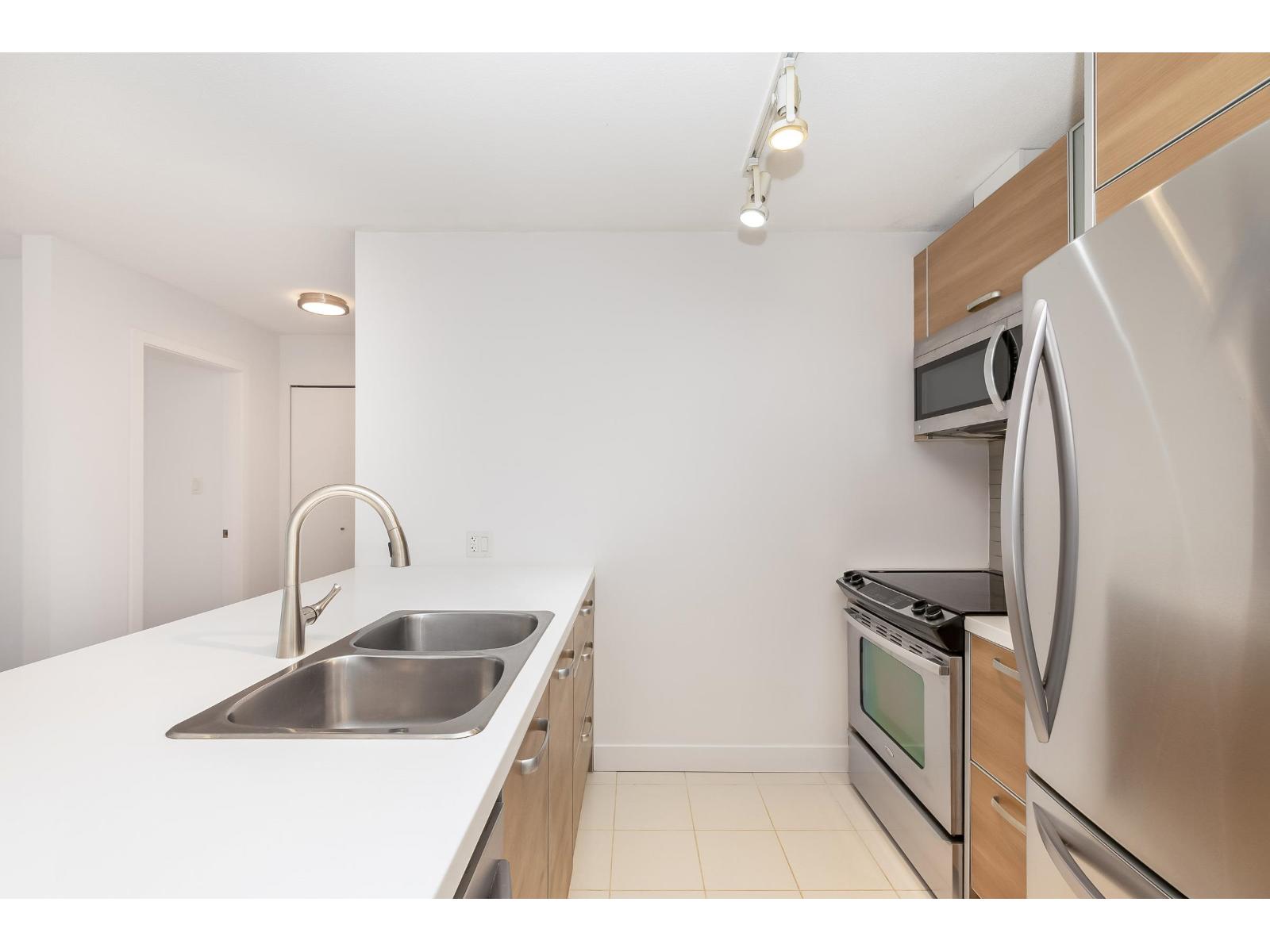 2109 13688 100 Avenue, Surrey, British Columbia  V3T 0G5 - Photo 8 - R3127602