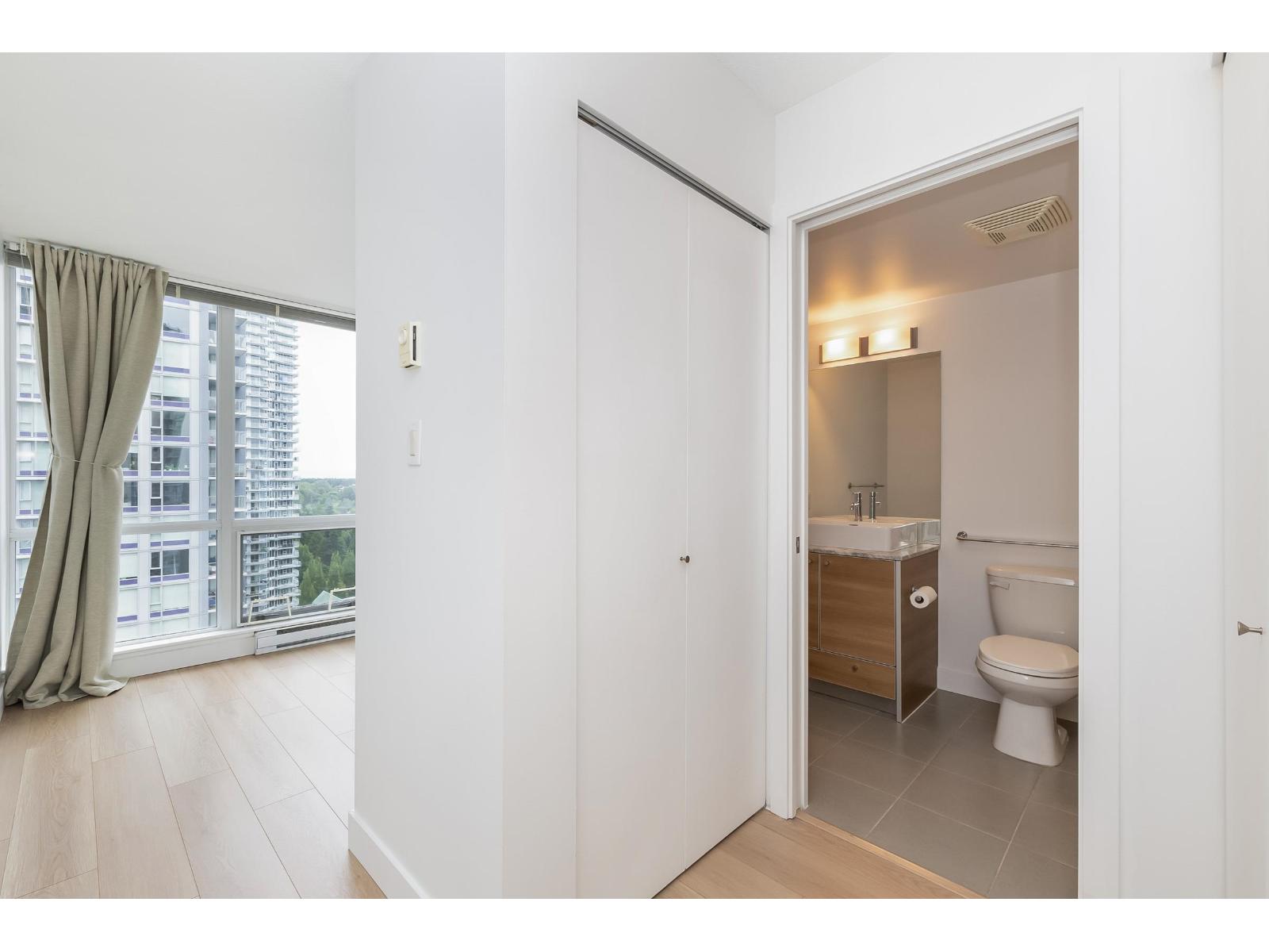 2109 13688 100 Avenue, Surrey, British Columbia  V3T 0G5 - Photo 11 - R3127602