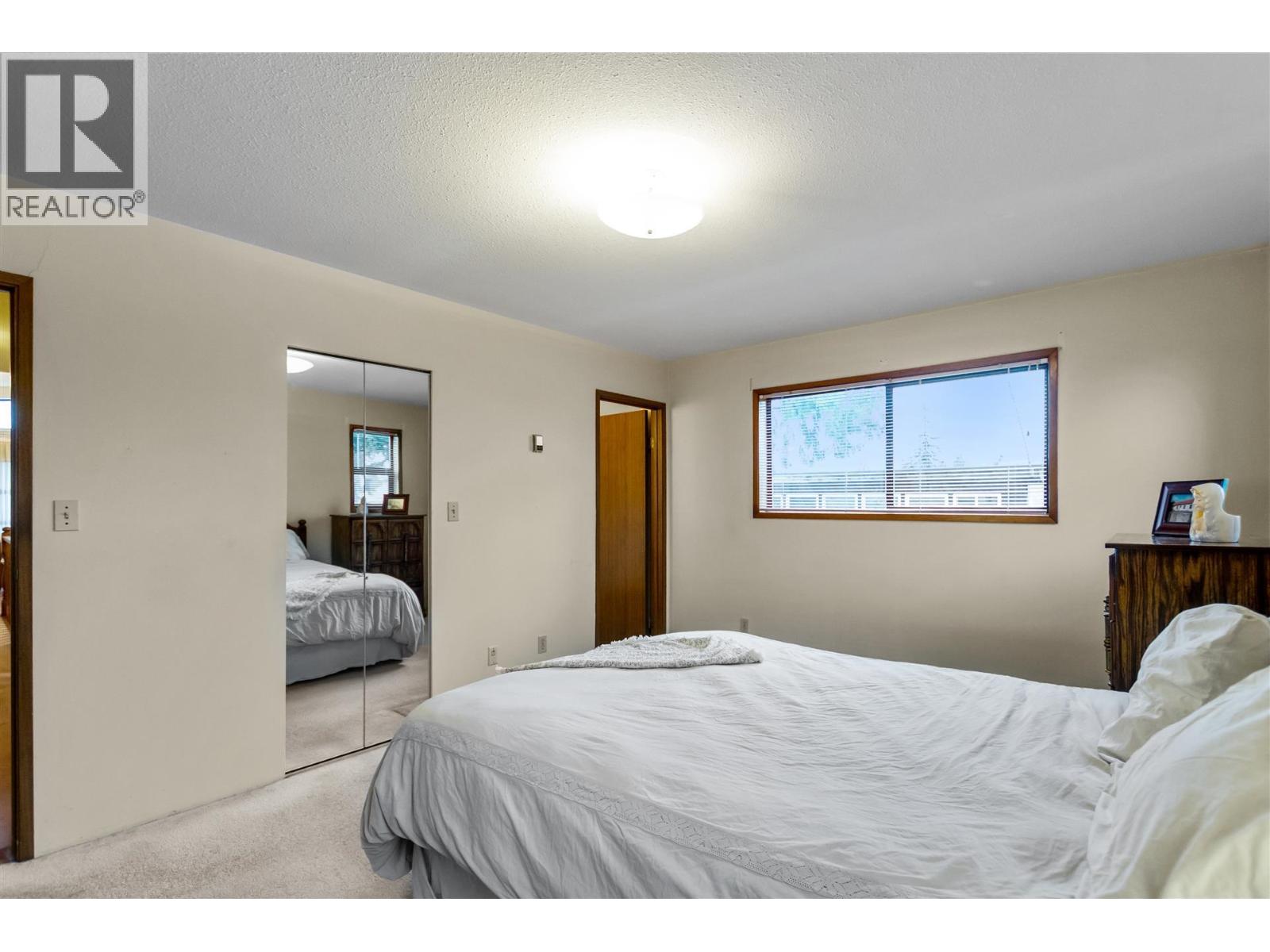 4958 Sidley Street, Burnaby, British Columbia  V5J 1T5 - Photo 12 - R3134634