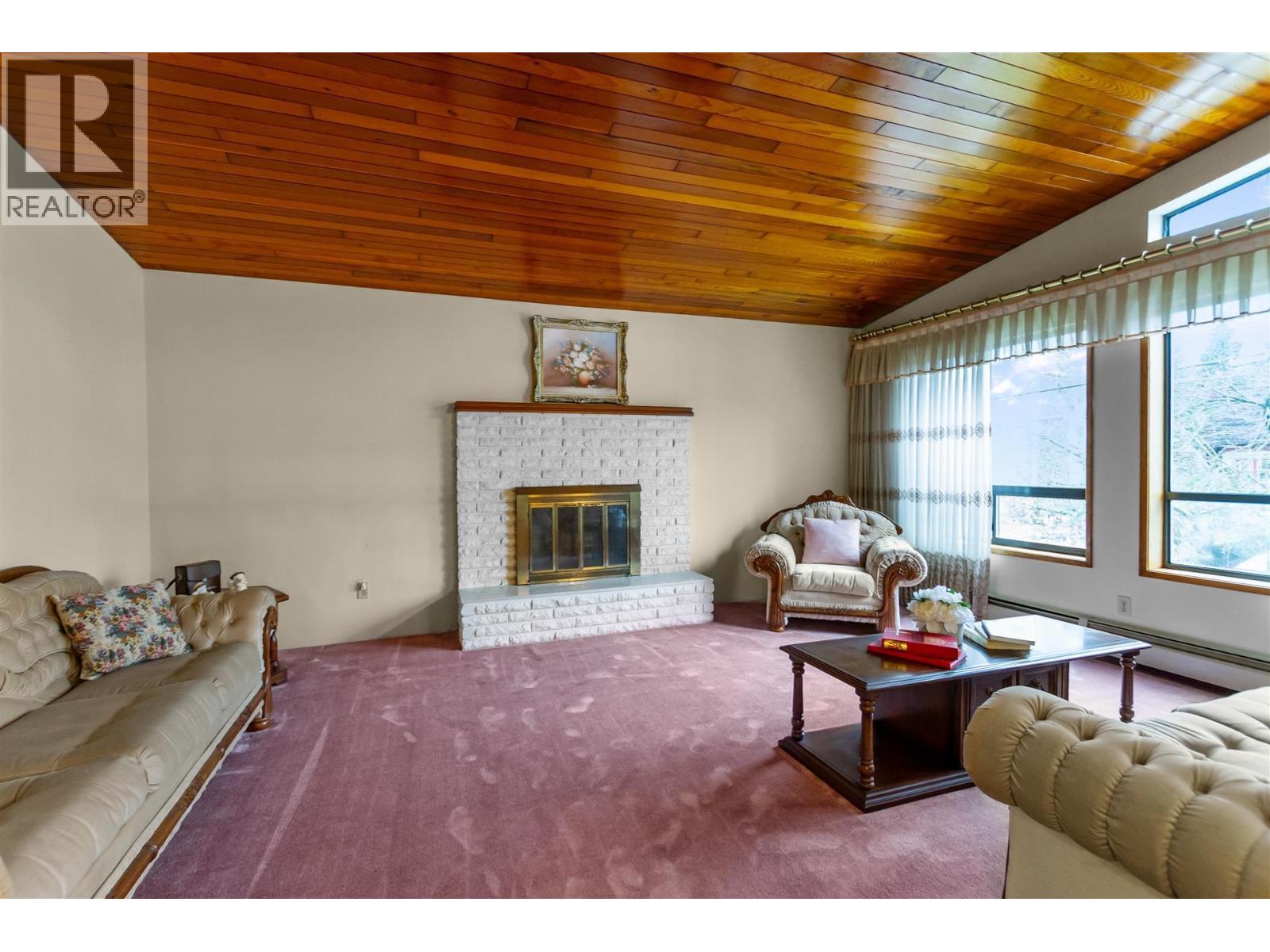 4958 Sidley Street, Burnaby, British Columbia  V5J 1T5 - Photo 6 - R3134634