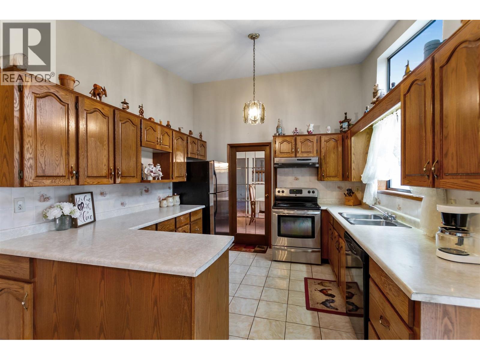 4958 Sidley Street, Burnaby, British Columbia  V5J 1T5 - Photo 8 - R3134634