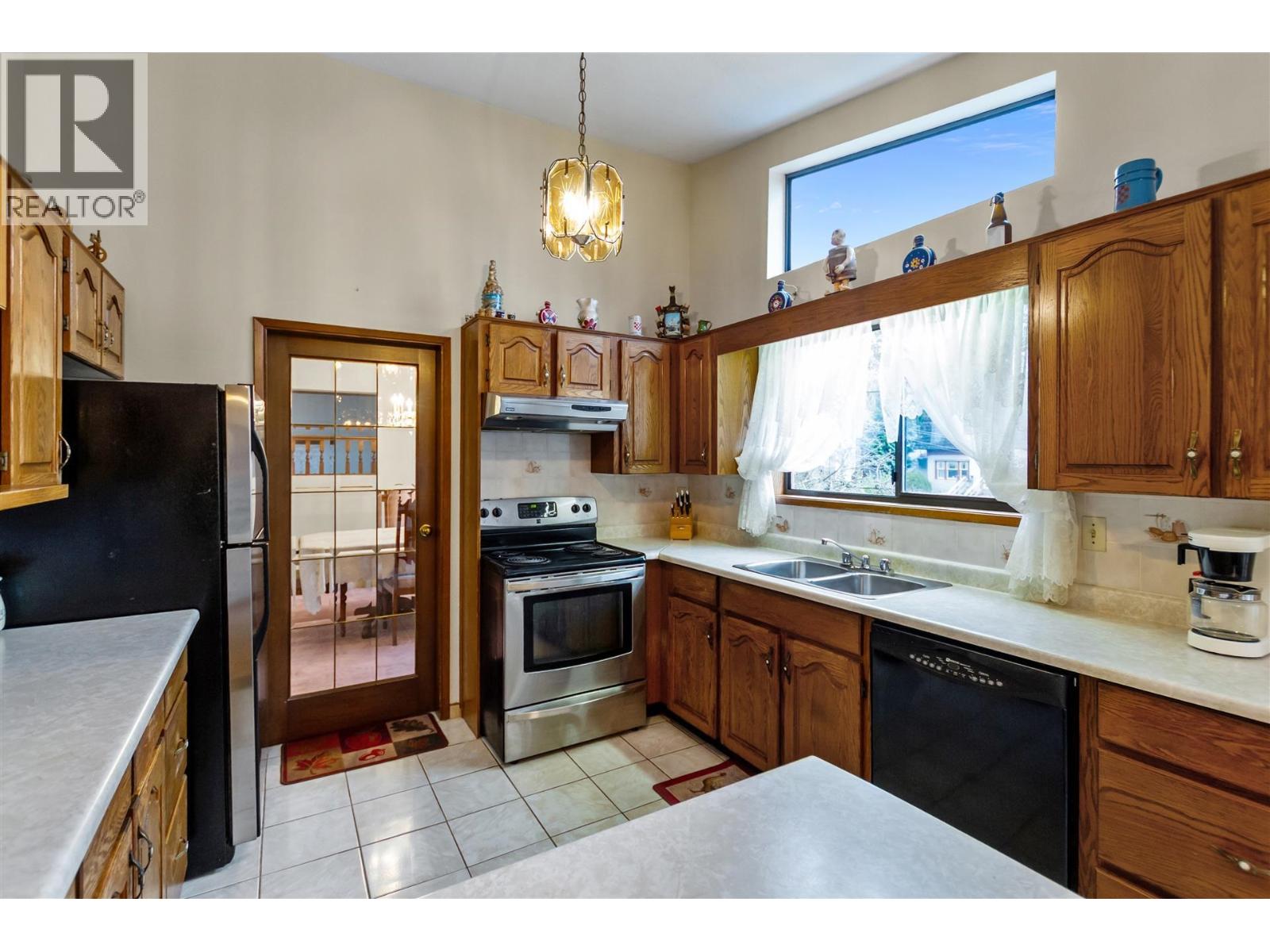 4958 Sidley Street, Burnaby, British Columbia  V5J 1T5 - Photo 9 - R3134634
