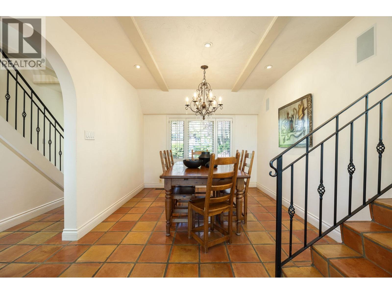2308 Inglewood Avenue, West Vancouver, British Columbia  V7V 2A1 - Photo 10 - R3134635