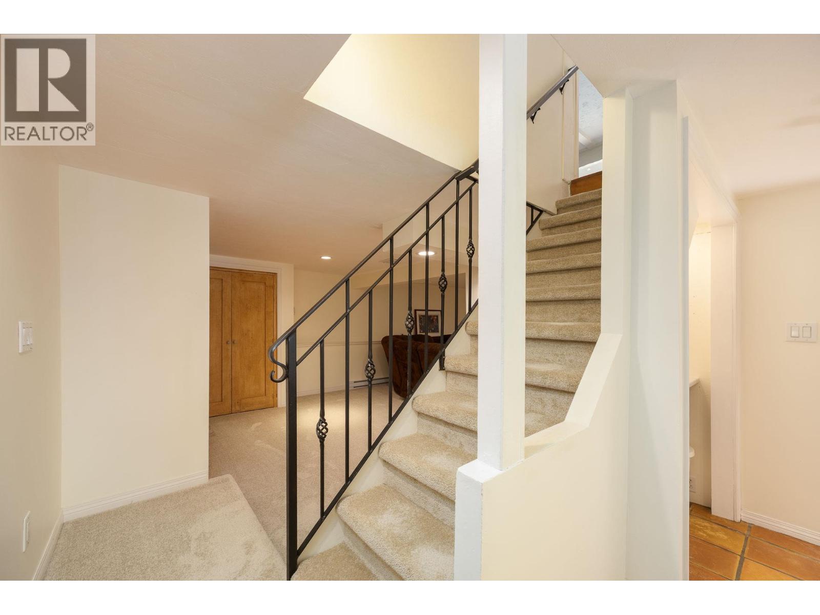 2308 Inglewood Avenue, West Vancouver, British Columbia  V7V 2A1 - Photo 26 - R3134635