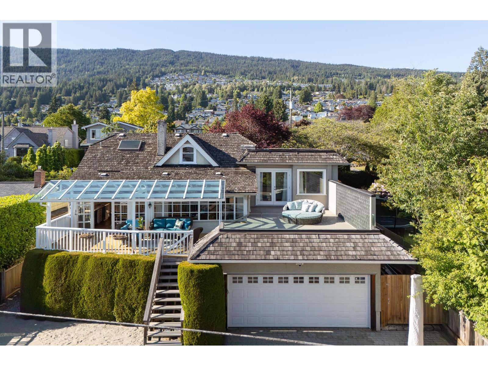 2308 Inglewood Avenue, West Vancouver, British Columbia  V7V 2A1 - Photo 33 - R3134635