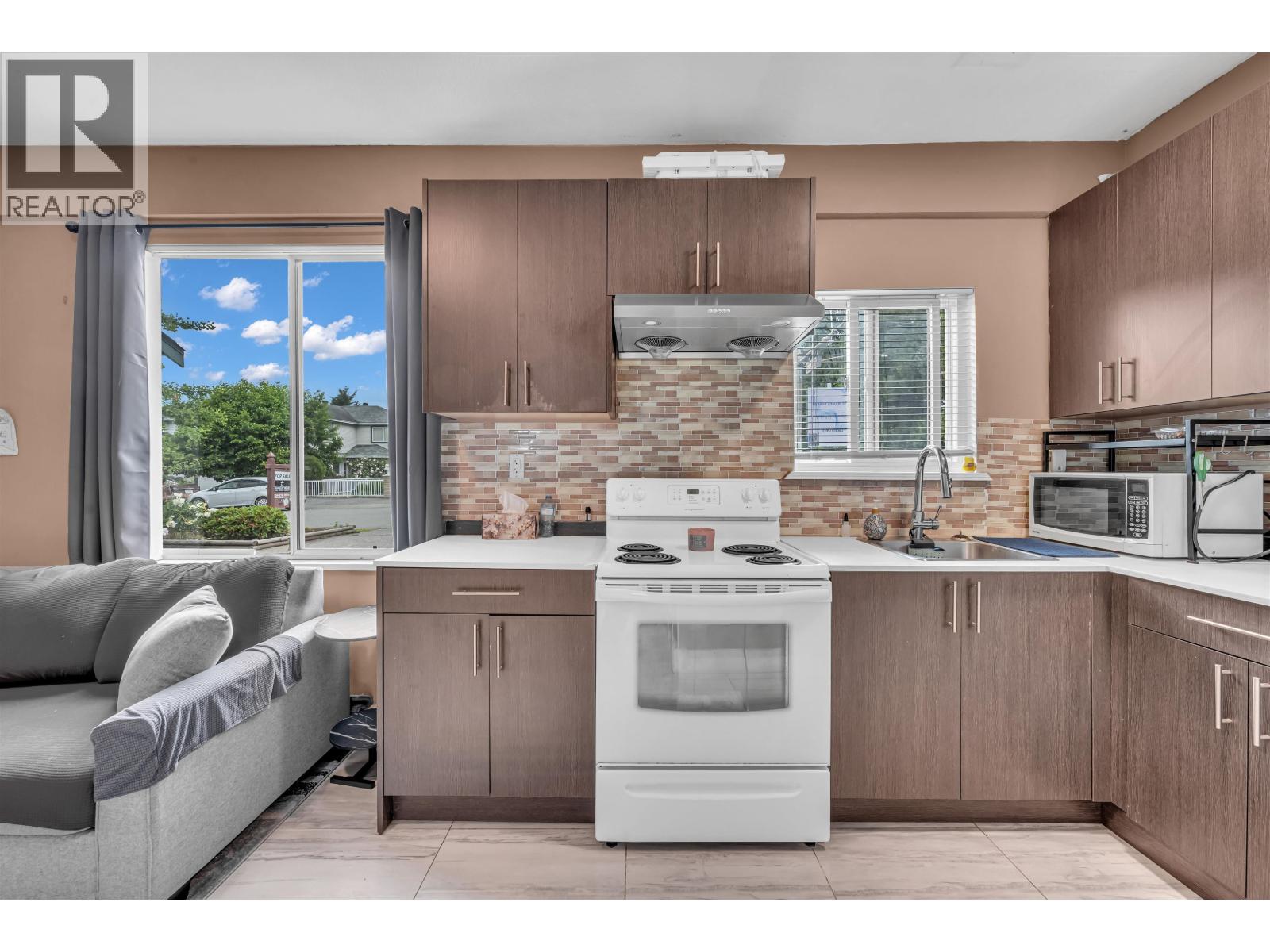 20692 River Road, Maple Ridge, British Columbia  V2X 0P3 - Photo 19 - R3134668