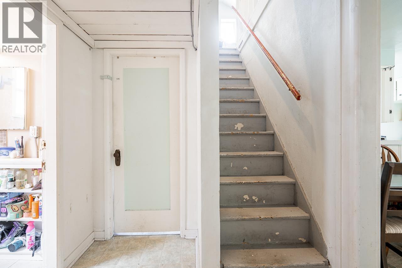 4413 W 13 Avenue, Vancouver, British Columbia  V6R 2V2 - Photo 13 - R3134674