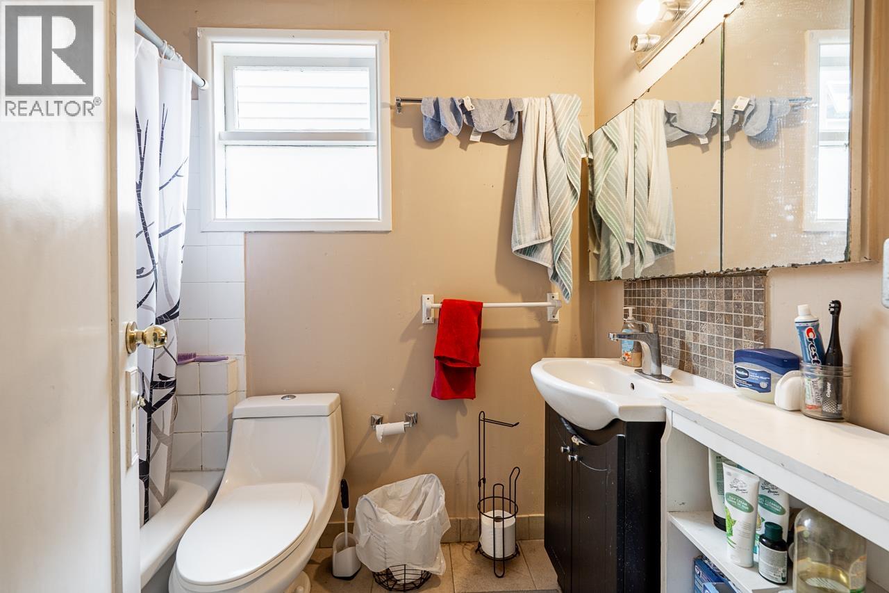 4413 W 13 Avenue, Vancouver, British Columbia  V6R 2V2 - Photo 22 - R3134674