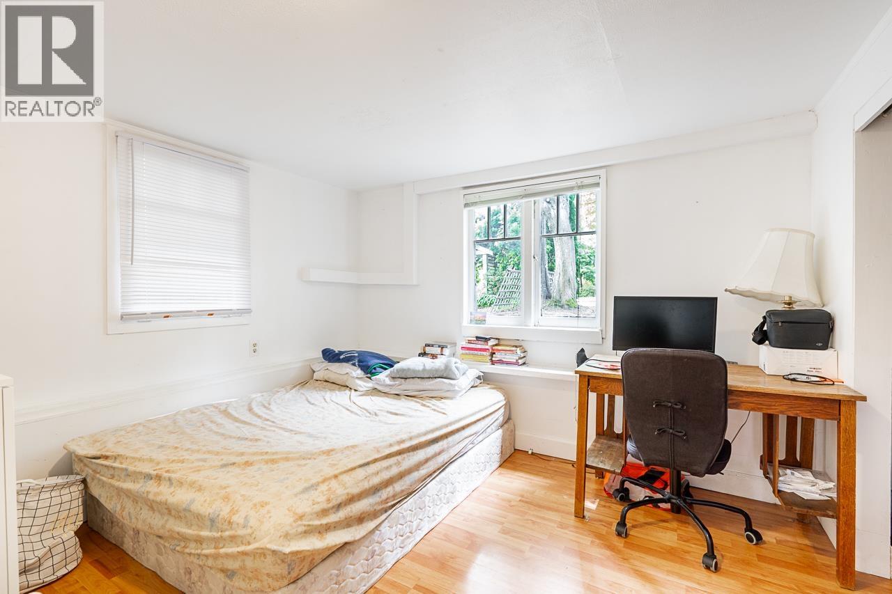 4413 W 13 Avenue, Vancouver, British Columbia  V6R 2V2 - Photo 31 - R3134674