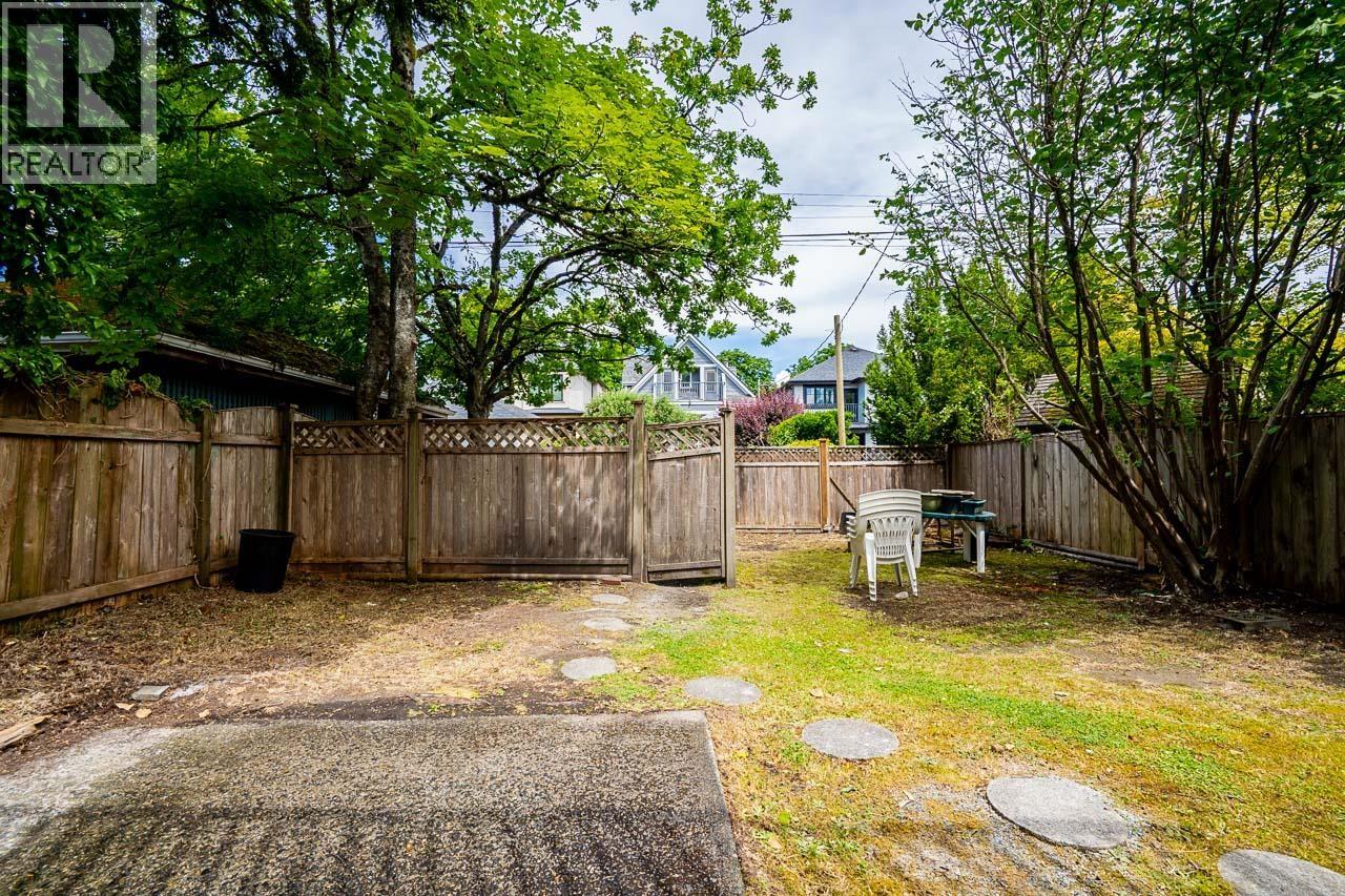 4413 W 13 Avenue, Vancouver, British Columbia  V6R 2V2 - Photo 34 - R3134674