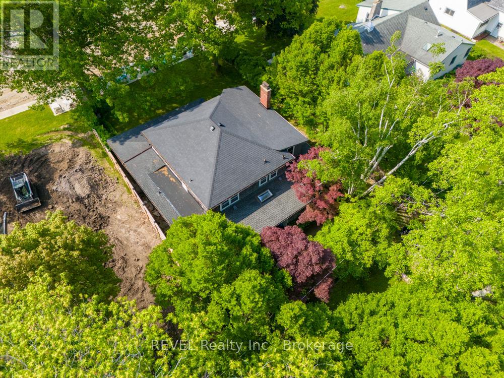 2133 Macdonald Drive, Fort Erie, Ontario  L2A 5M4 - Photo 30 - X13223926