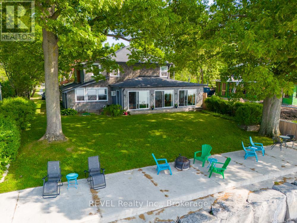 2133 Macdonald Drive, Fort Erie, Ontario  L2A 5M4 - Photo 3 - X13223926