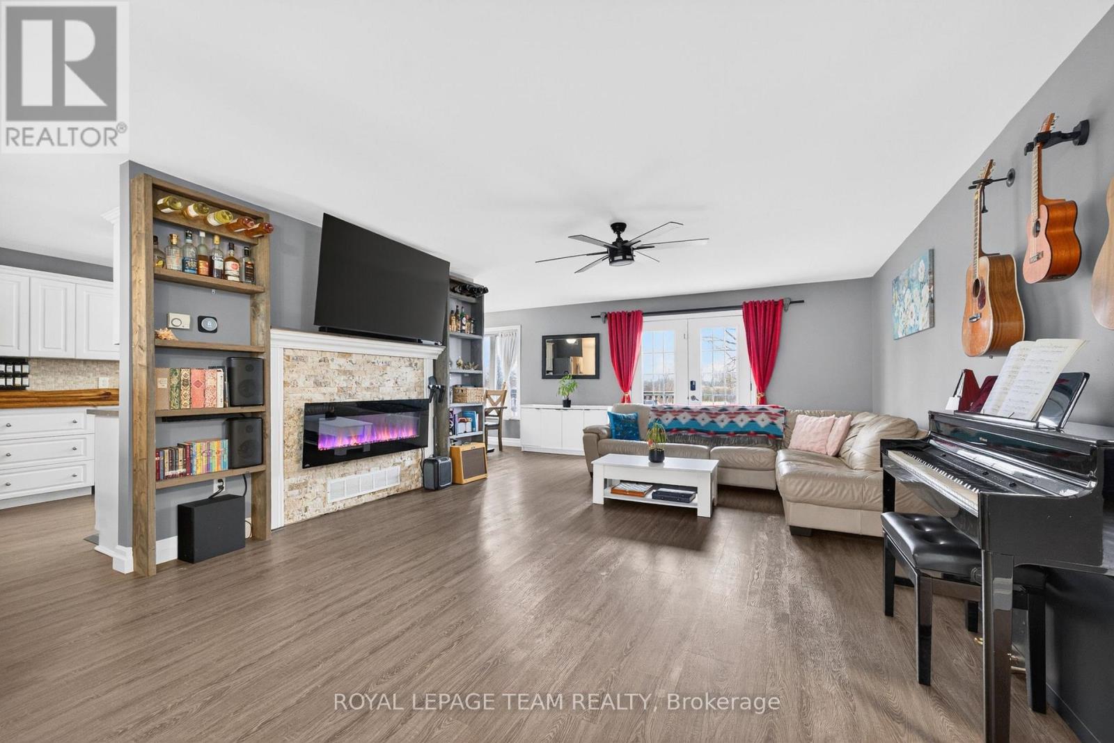 281 Bristow Drive, Montague, Ontario  K7A 5B8 - Photo 15 - X12989034