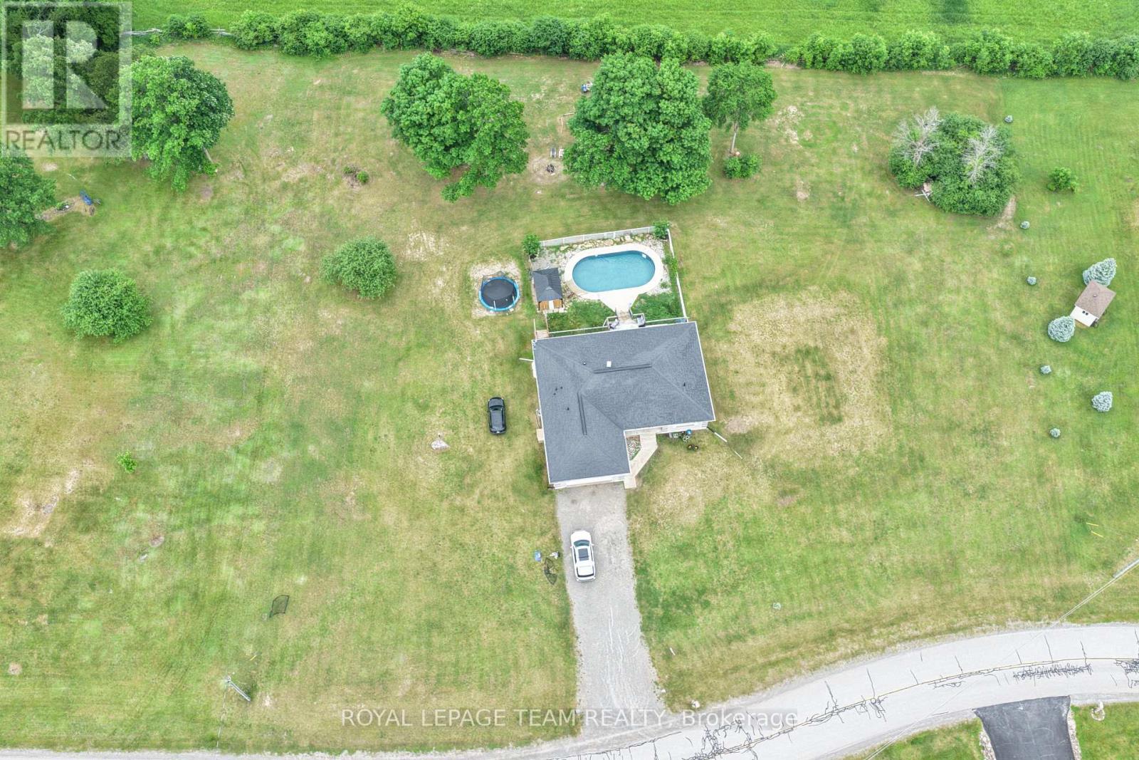 281 Bristow Drive, Montague, Ontario  K7A 5B8 - Photo 6 - X12989034