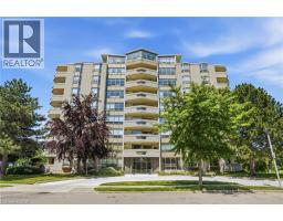 8 VILLAGE GREEN Boulevard Unit# 812, Stoney Creek, Ontario