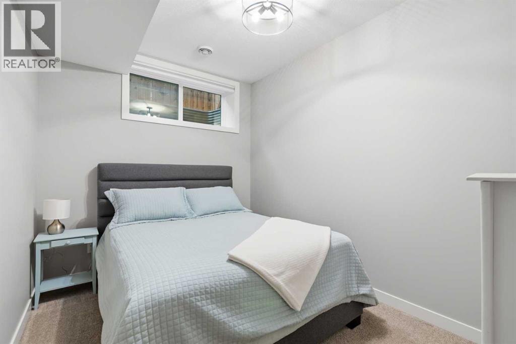 2009 12 Street NW, Calgary, Alberta  T2M 4R3 - Photo 40 - A2317773