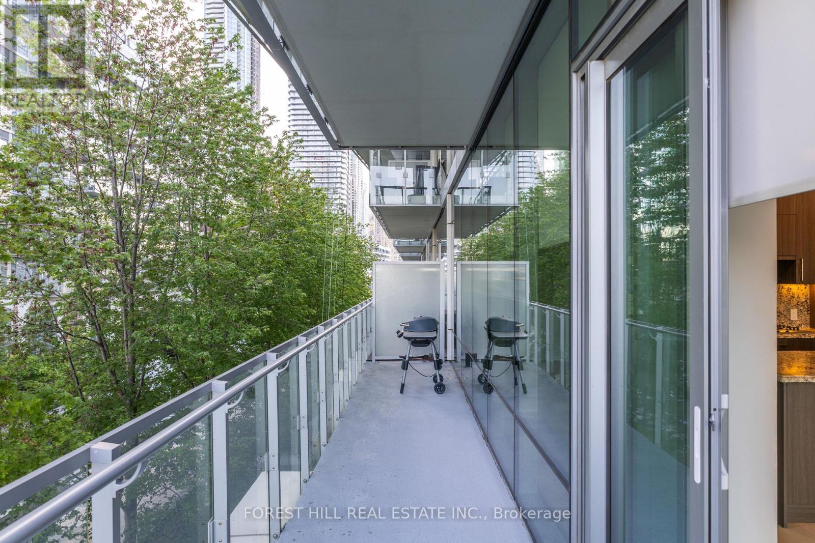 313 - 39 QUEENS QUAY E Toronto (Waterfront Communities), ON M5E 0A4