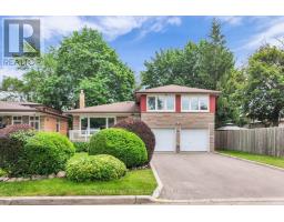 21 BARKSDALE AVENUE, Toronto, Ontario