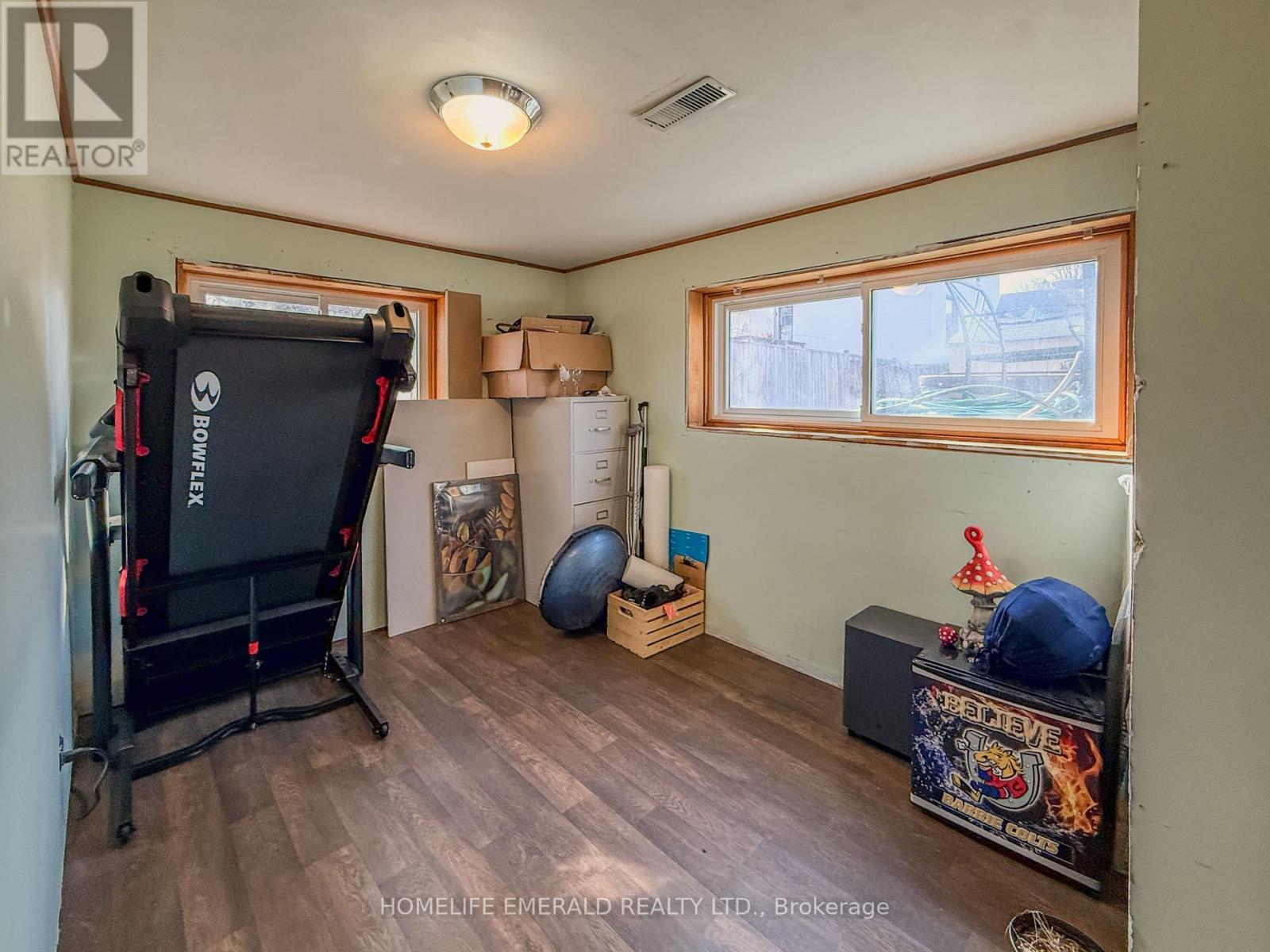 74 Vernon Street, Essa (Angus), Ontario  L0M 1B0 - Photo 23 - N13427818