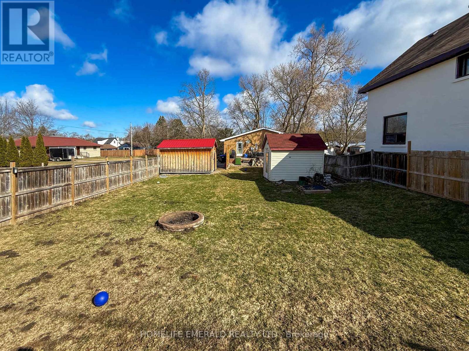74 Vernon Street, Essa (Angus), Ontario  L0M 1B0 - Photo 33 - N13427818