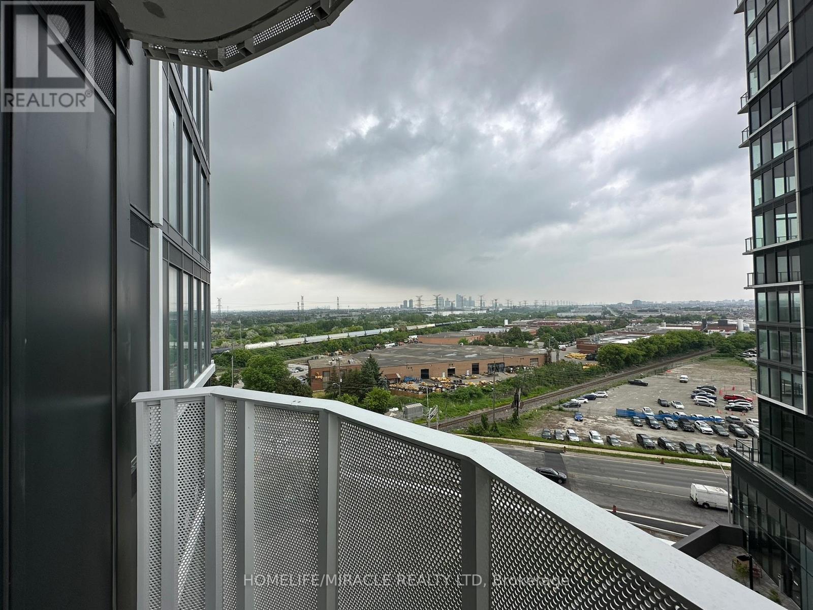 1003 - 10 Flavelle Trail, Vaughan, Ontario  L4L 1V8 - Photo 14 - N13427878