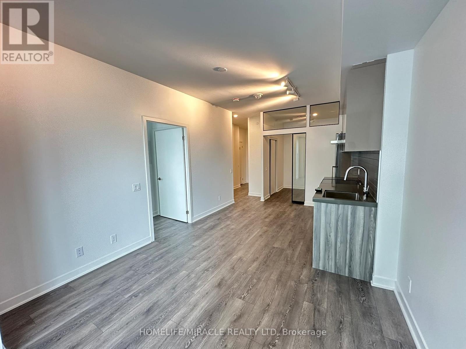 1003 - 10 Flavelle Trail, Vaughan, Ontario  L4L 1V8 - Photo 17 - N13427878