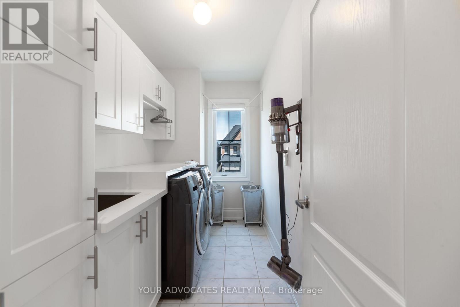242 Cranbrook Crescent, Vaughan, Ontario  L4H 4K9 - Photo 15 - N13427938