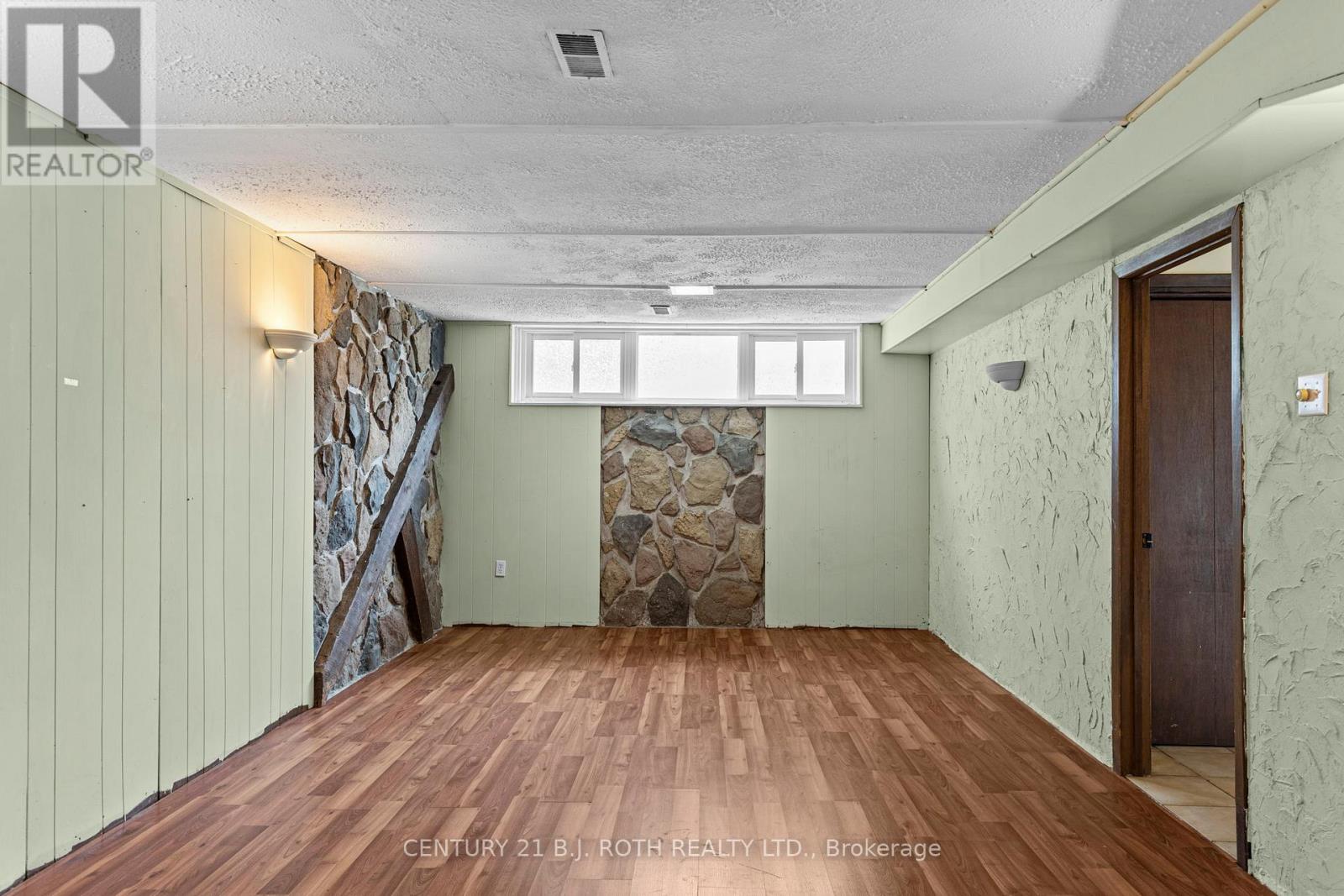 253 Rose Street, Barrie, Ontario  L4M 2T1 - Photo 25 - S13427808
