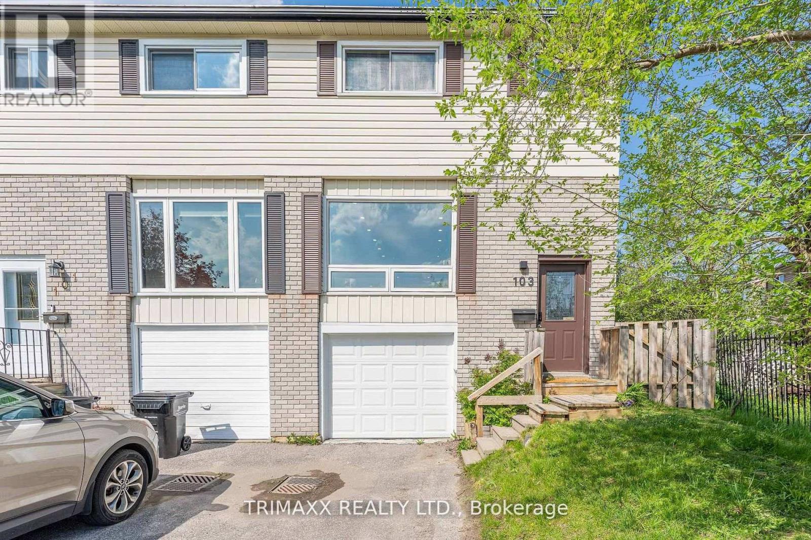 103 ROBIN COURT, Barrie, Ontario