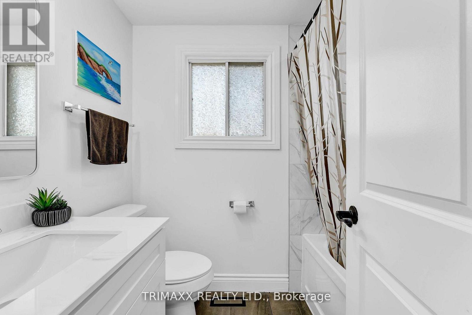 103 Robin Court, Barrie, Ontario  L4M 5L9 - Photo 28 - S13427922