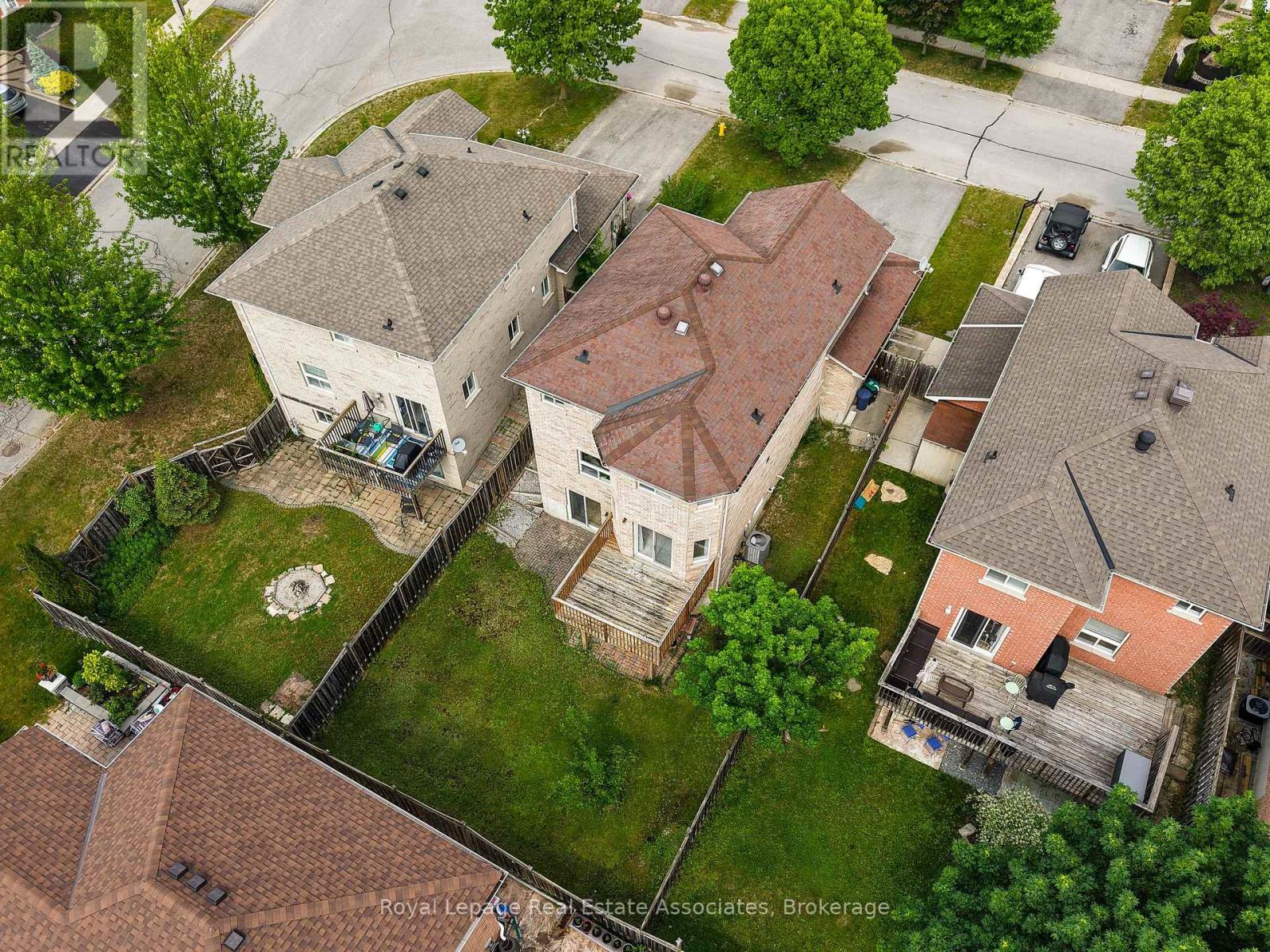 34 Bloom Crescent, Barrie, Ontario  L4N 0S8 - Photo 44 - S13427940