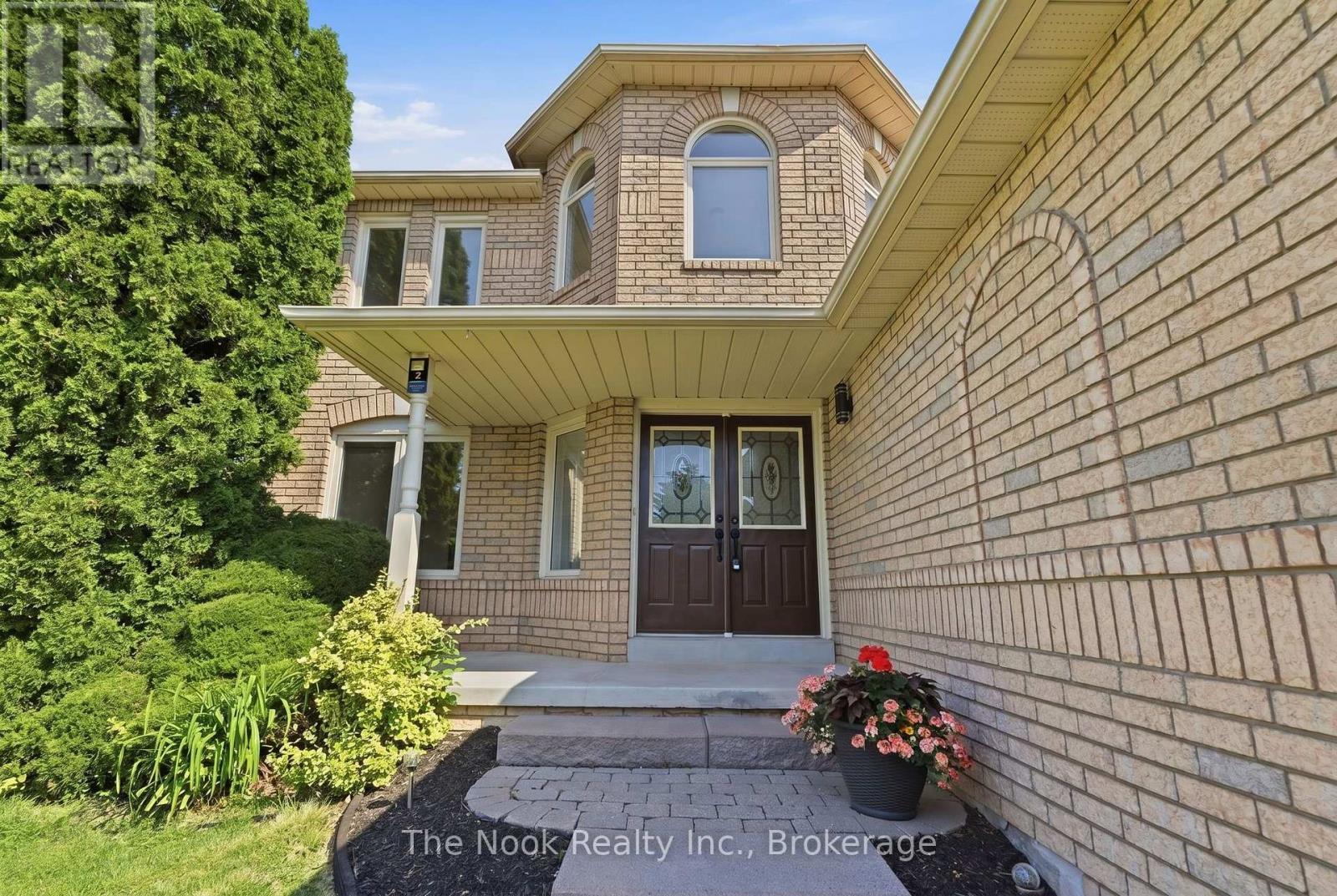 2 Ireland Street, Clarington, Ontario  L1C 4T9 - Photo 5 - E13428206