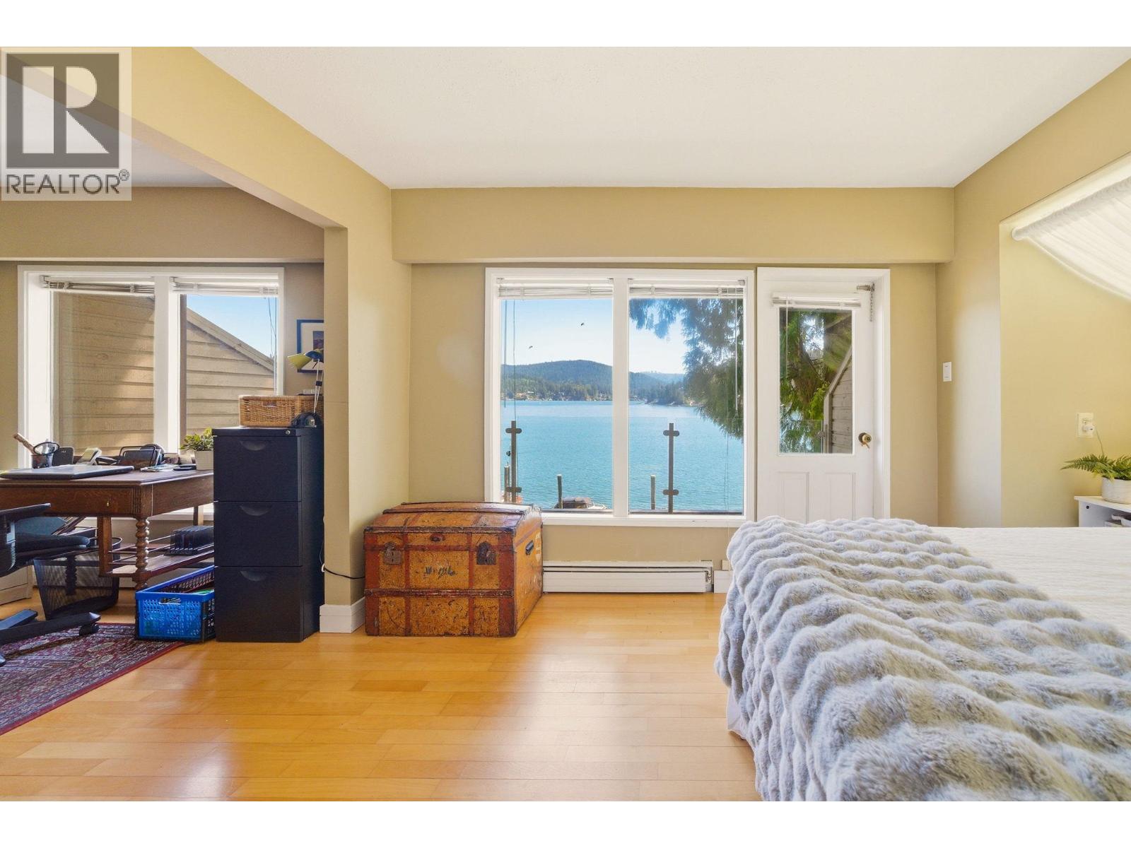 2848 Panorama Drive, North Vancouver, British Columbia  V7G 1V6 - Photo 14 - R3130161