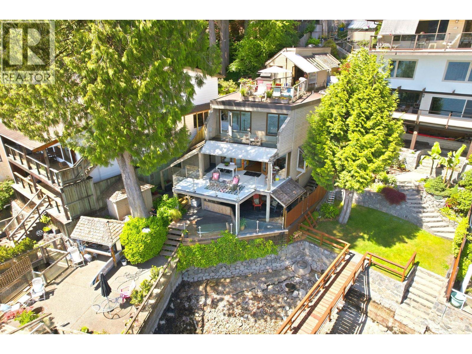 2848 Panorama Drive, North Vancouver, British Columbia  V7G 1V6 - Photo 28 - R3130161