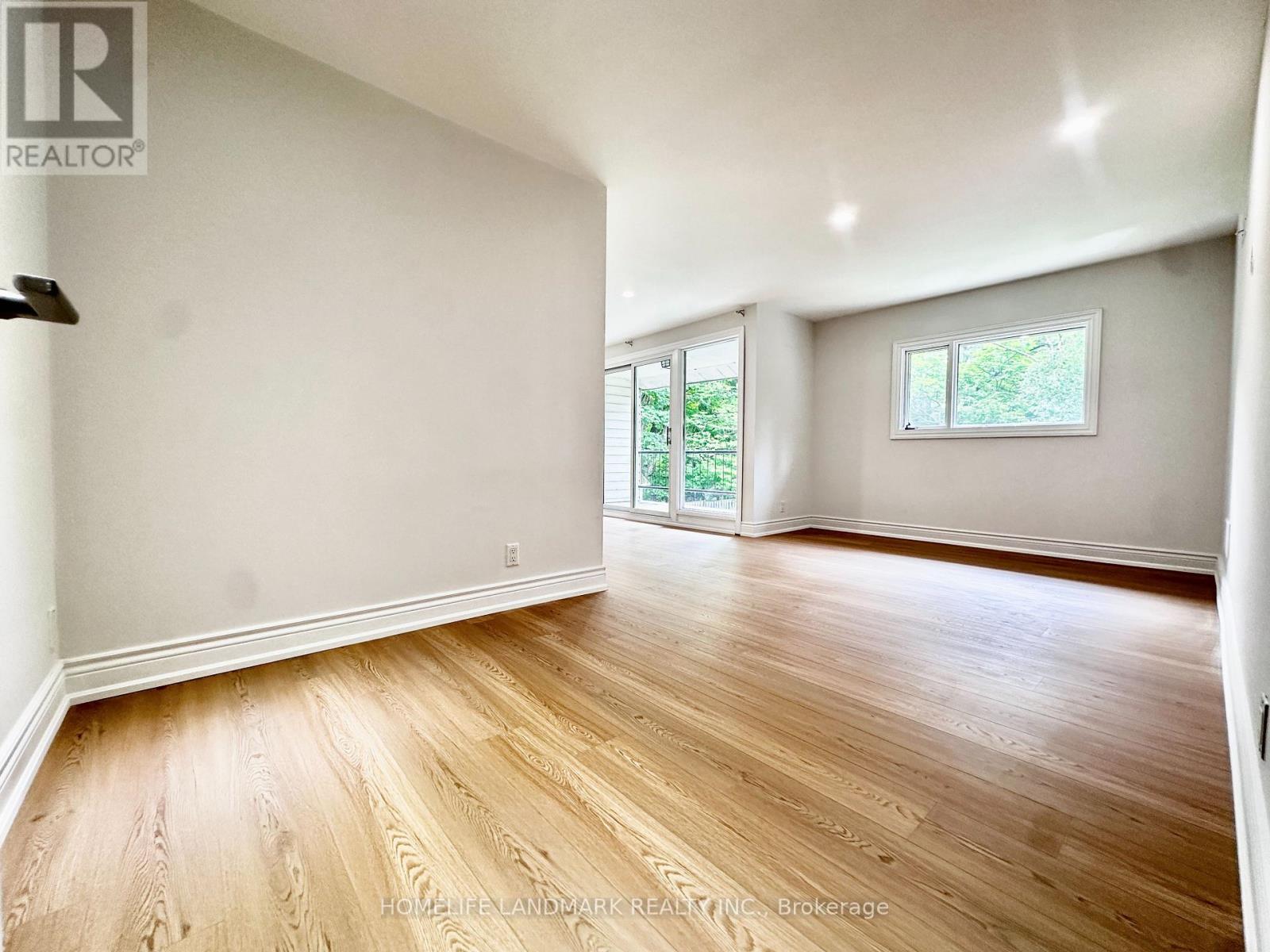 1319 Cumnock Crescent, Oakville, Ontario  L6J 2N6 - Photo 17 - W13427956