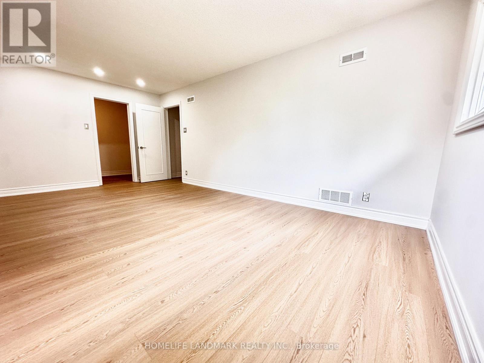 1319 Cumnock Crescent, Oakville, Ontario  L6J 2N6 - Photo 30 - W13427956