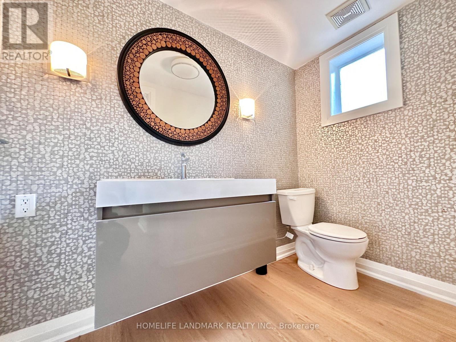1319 Cumnock Crescent, Oakville, Ontario  L6J 2N6 - Photo 5 - W13427956