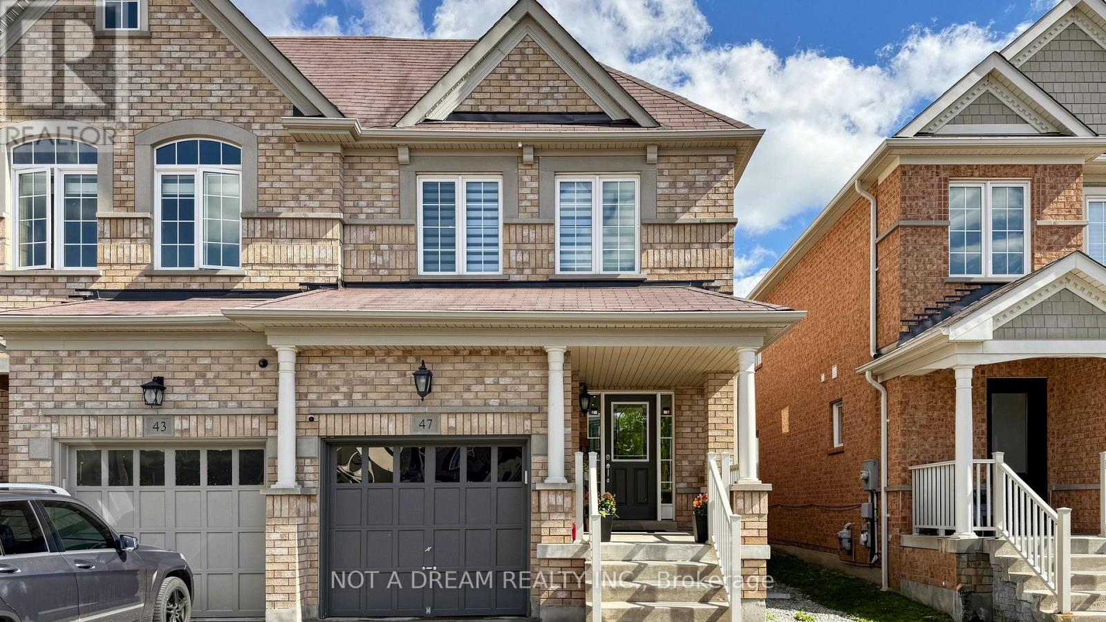 47 Acorn Lane, Bradford West Gwillimbury, Ontario  L3Z 0H5 - Photo 2 - N13418274