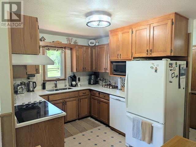26 Bullock Rd, Oxdrift, Ontario  P8N 2Y5 - Photo 7 - TB2601424