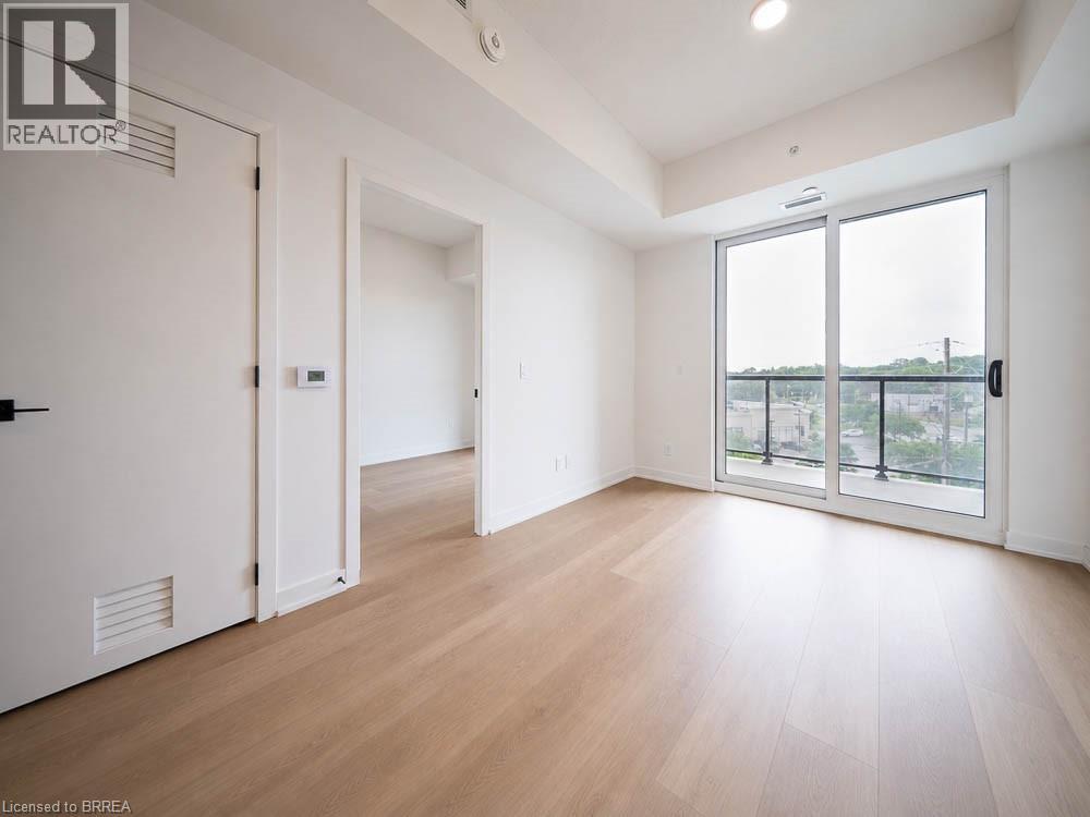 33 Erie Avenue Unit# 406, Brantford, Ontario  N3S 0K7 - Photo 8 - 40838272