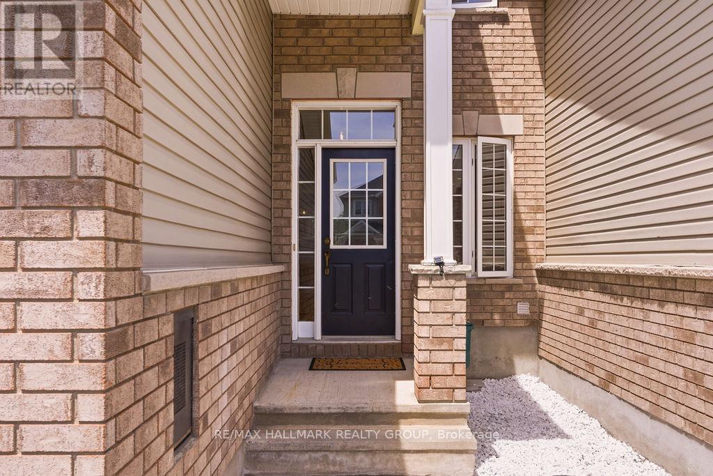 983 Marwick Crescent, Ottawa, Ontario  K4A 4X9 - Photo 3 - X13428248