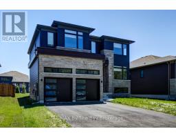166 MAPLESIDE DRIVE, Wasaga Beach, Ontario