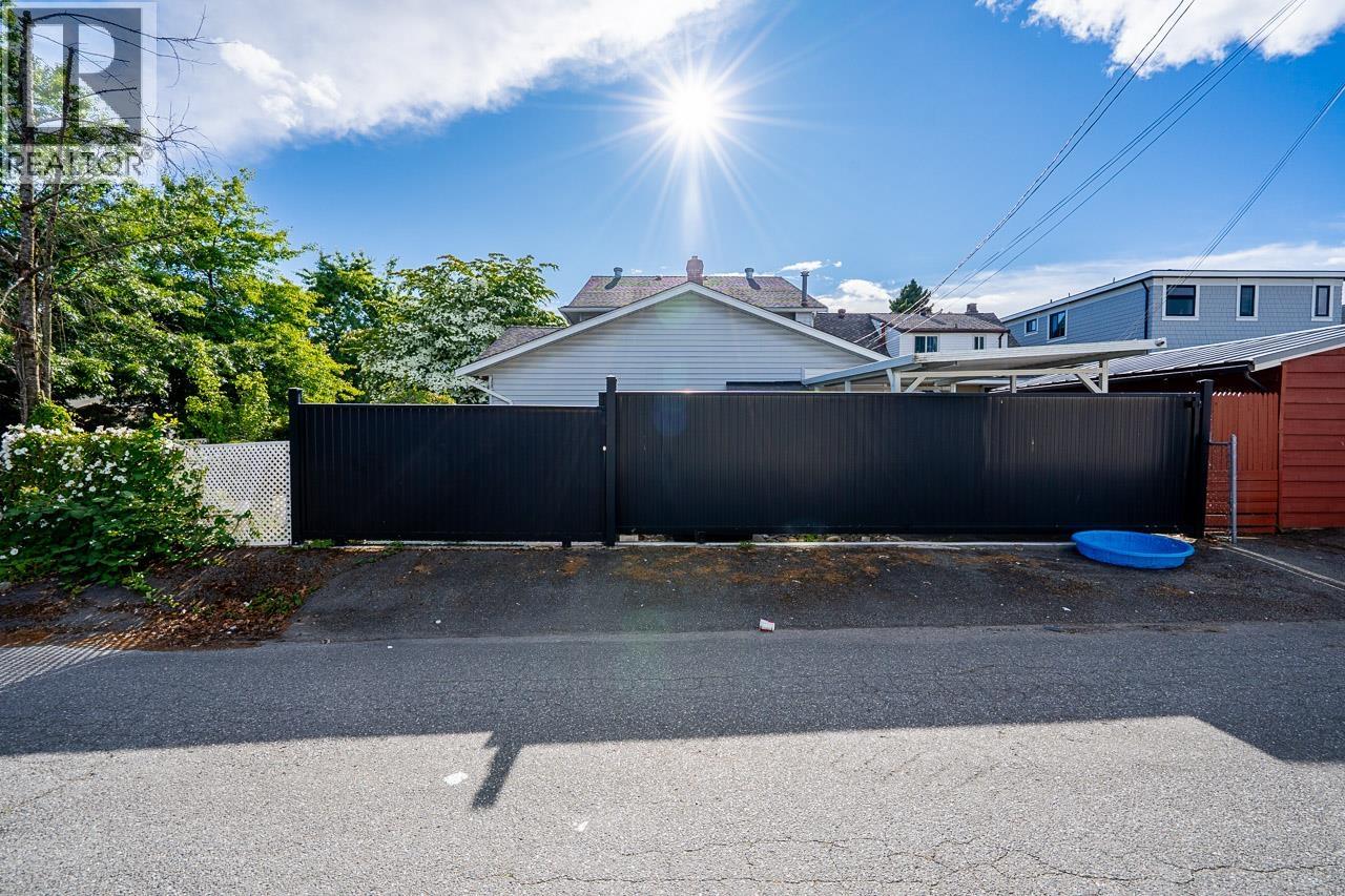1525 E 51st Avenue, Vancouver, British Columbia  V5P 4R6 - Photo 23 - R3134579
