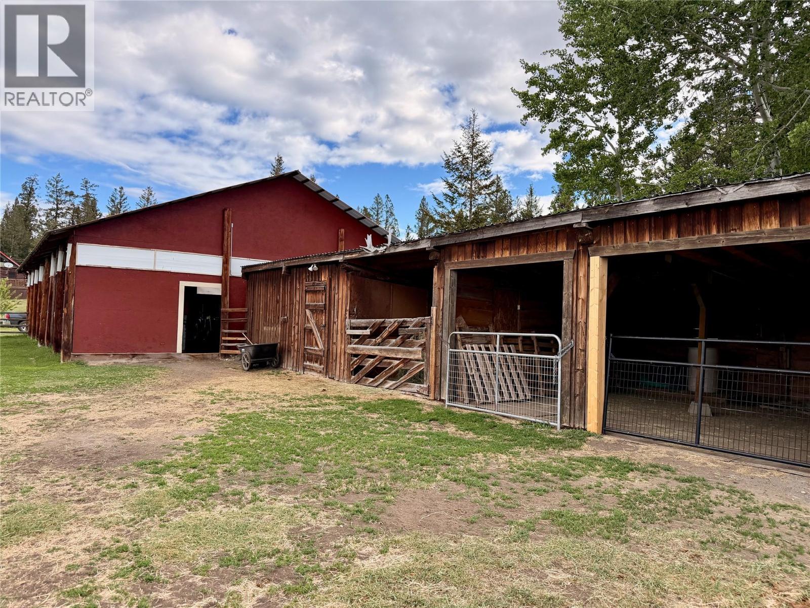 880 Isadore Road, Clinton, British Columbia V0K 1K0 - Photo 15 - 10390981