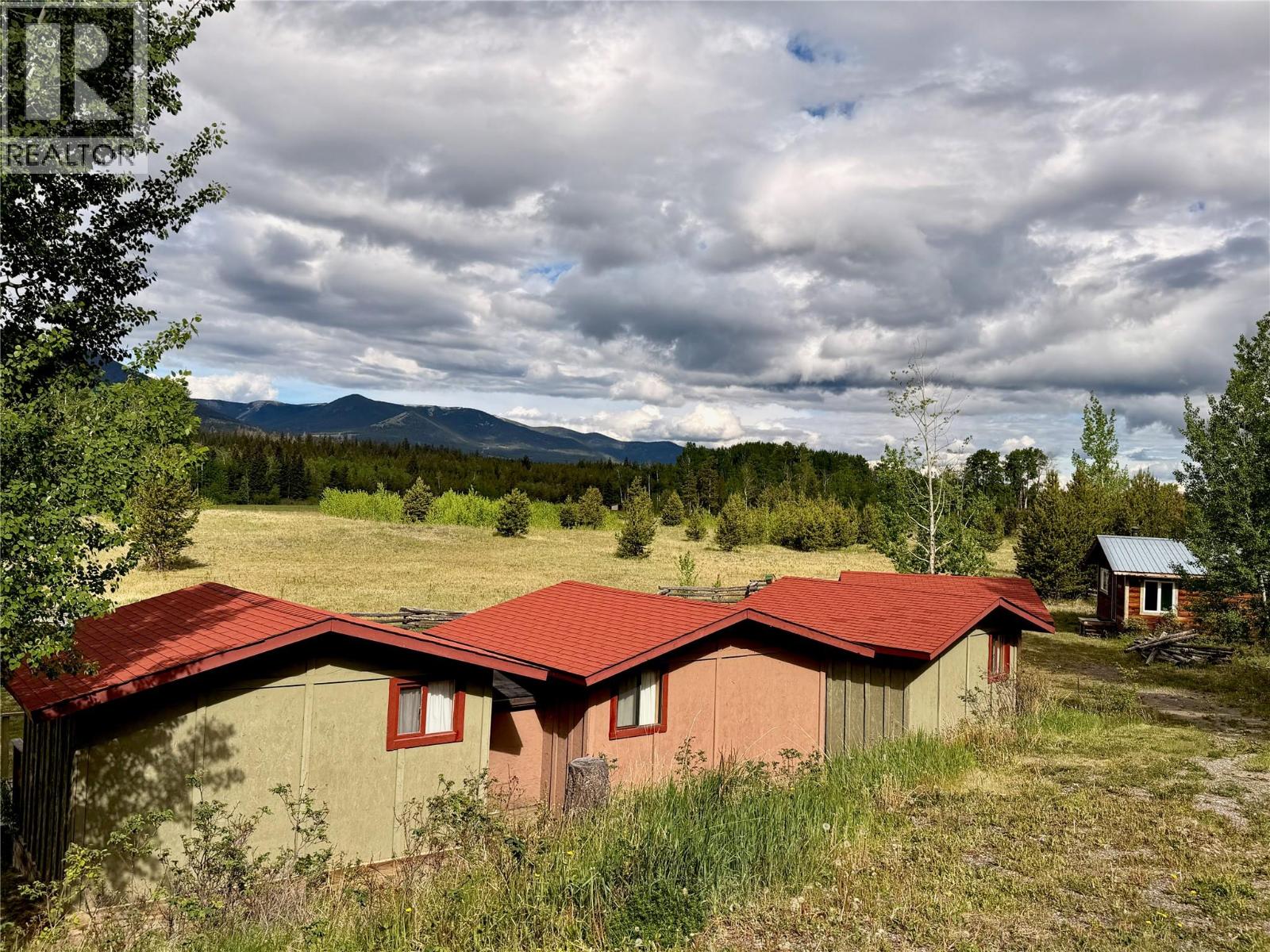 880 Isadore Road, Clinton, British Columbia V0K 1K0 - Photo 32 - 10390981
