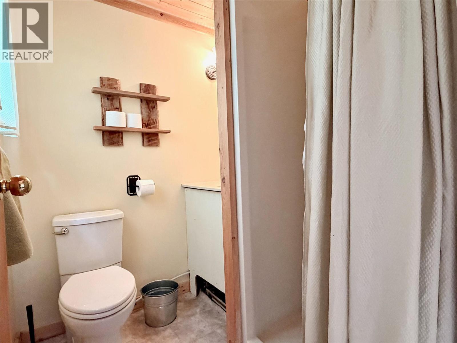 880 Isadore Road, Clinton, British Columbia V0K 1K0 - Photo 35 - 10390981