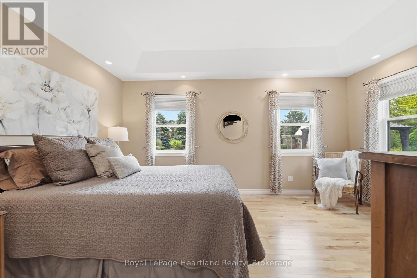 35095 Old River Road N, Bluewater (Bayfield), Ontario  N0M 1G0 - Photo 20 - X13428106