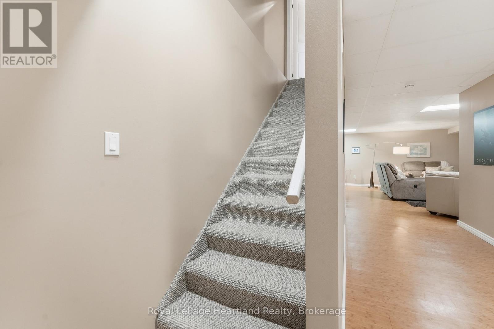 35095 Old River Road N, Bluewater (Bayfield), Ontario  N0M 1G0 - Photo 25 - X13428106