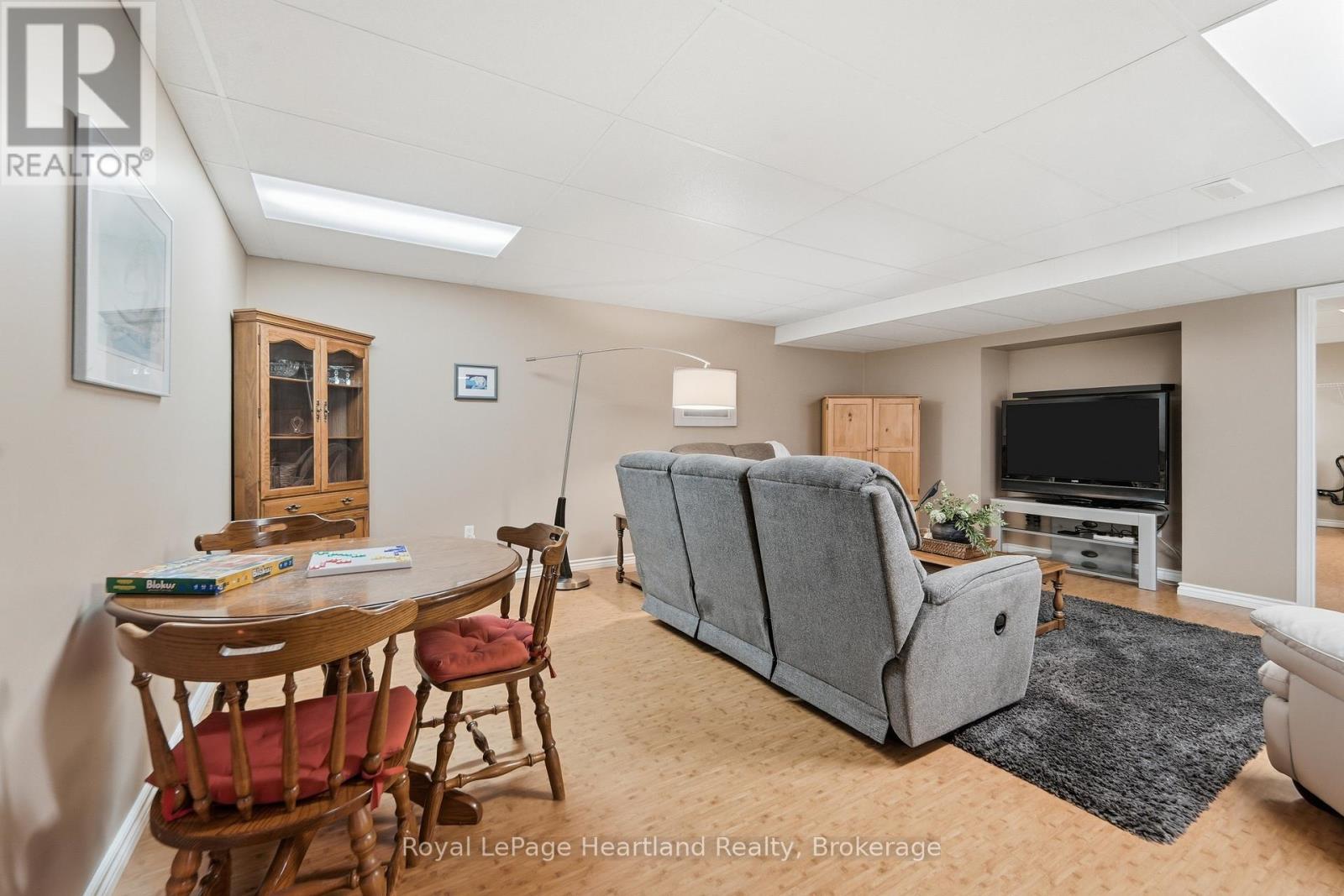 35095 Old River Road N, Bluewater (Bayfield), Ontario  N0M 1G0 - Photo 29 - X13428106