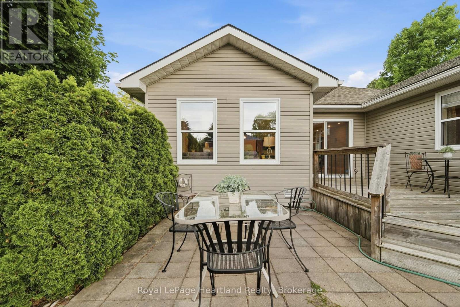 35095 Old River Road N, Bluewater (Bayfield), Ontario  N0M 1G0 - Photo 40 - X13428106